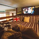 Brooklyn Lodge