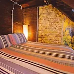 Brooklyn Lodge